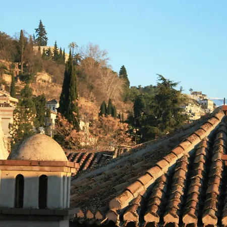 Golondrinas De La Alhambra